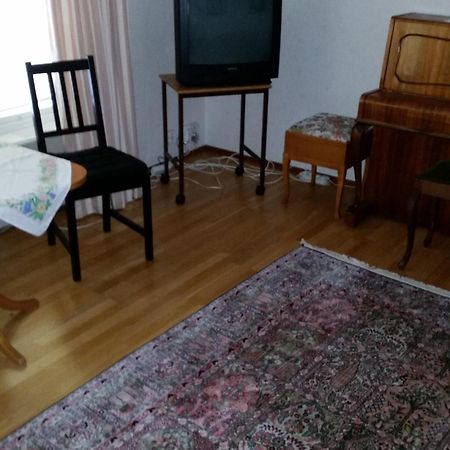 Marja-Liisa Vitikainen Apartment Kungsängen Exterior foto